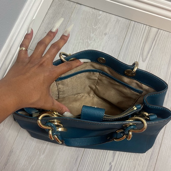 Teal Micheal Kors Bag 💙 - Picture 5 of 6